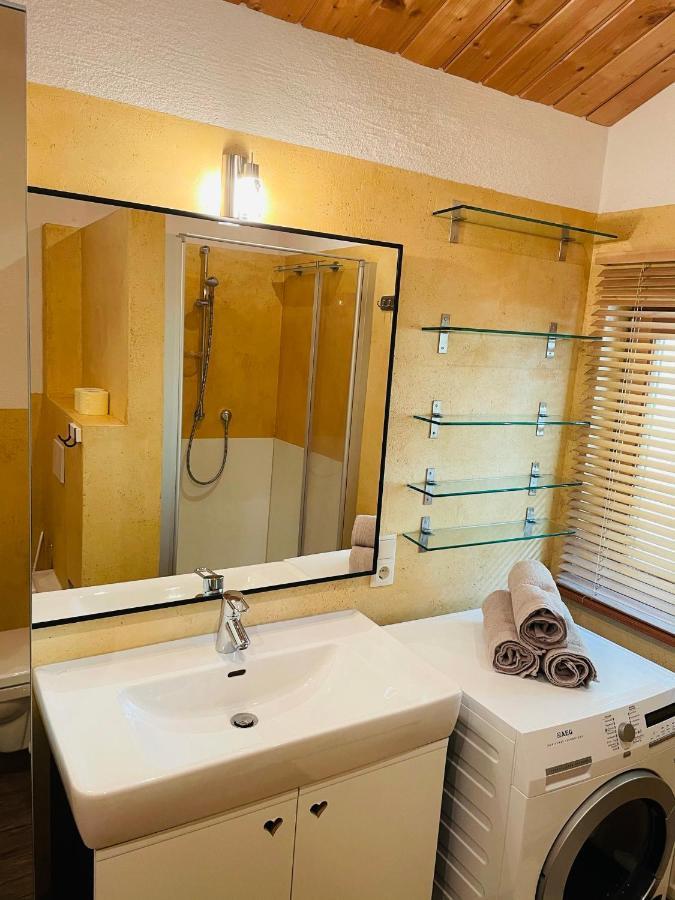 Uriges Alpen-Apartment Stefan Juen ซี ภายนอก รูปภาพ