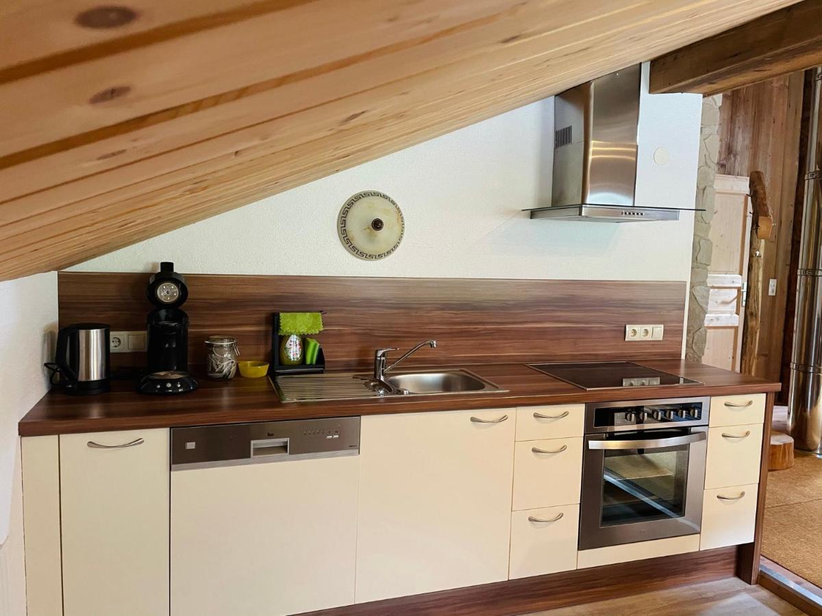 Uriges Alpen-Apartment Stefan Juen ซี ภายนอก รูปภาพ